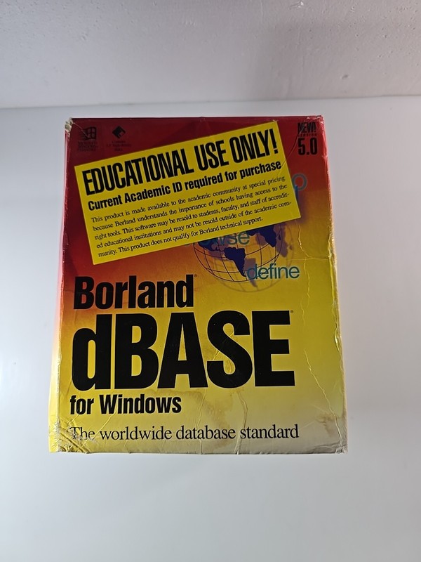 Vintage Boreland dBase for Windows Version 5.0 – Reference Books & Floppy Disks