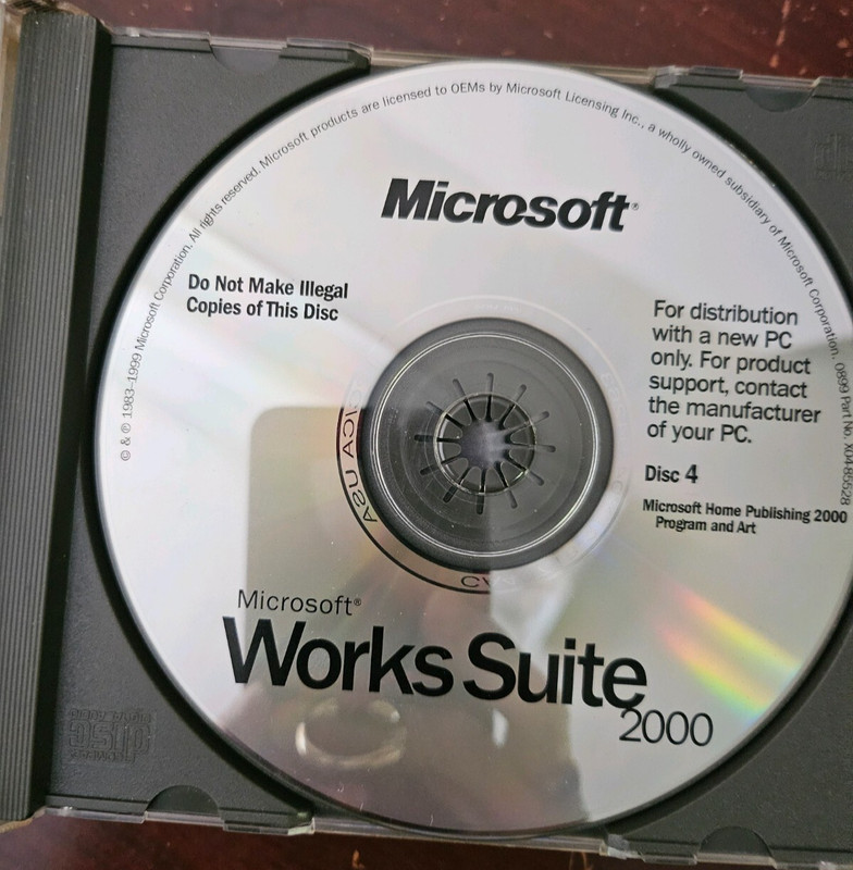 Microsoft Works Suite 2000 Complete 8 CD Set Vintage Software gallery