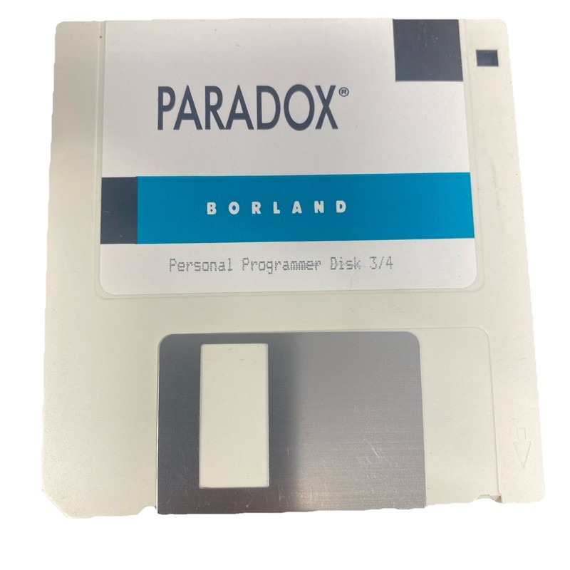 4 Vintage Borland Paradox 3.5 Disks 1988 gallery