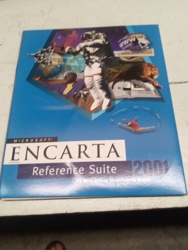 MICROSOFT - ENCARTA - Reference Suite 2001 - 7 CD Set gallery