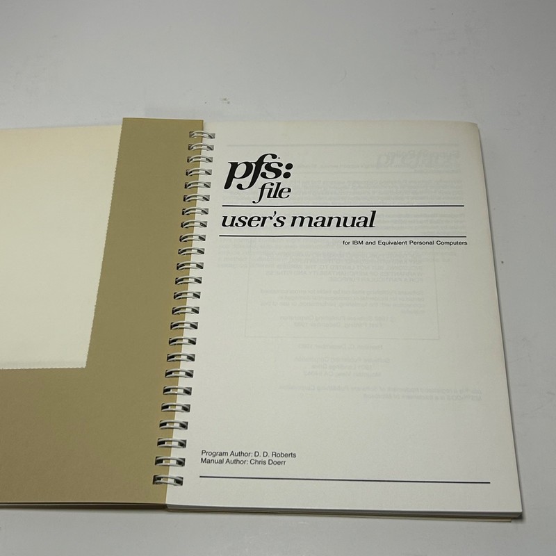 PFS: File PC IBM DOS Software & Manual 1982 5.25" Floppy Disks gallery