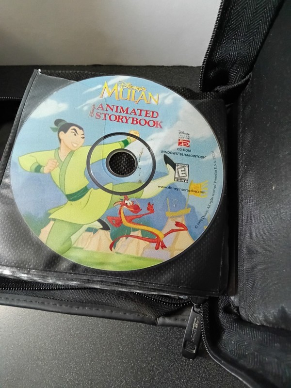 Case of Children Educational CD-ROM Game Lot gallery