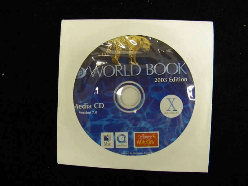 Macintosh OS-X Apple World Book 2003 Edition Media CD Computer Software 7.0 gallery