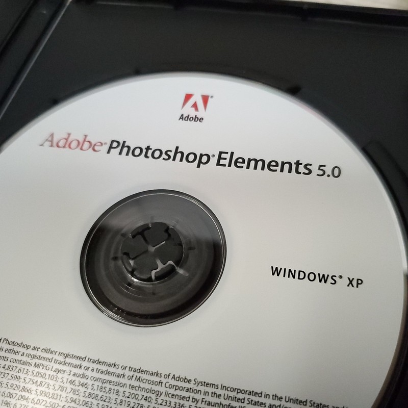 Adobe Photoshop Elements 5.0 for Windows XP w/Serial Number Manual gallery
