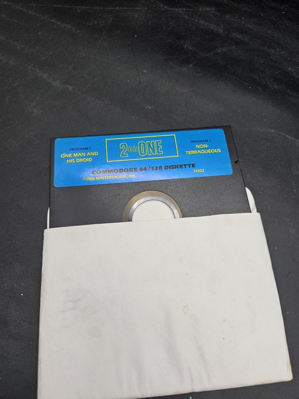 2 On One Commodore 64 Disk – One Man and His Droid Non terraqueous