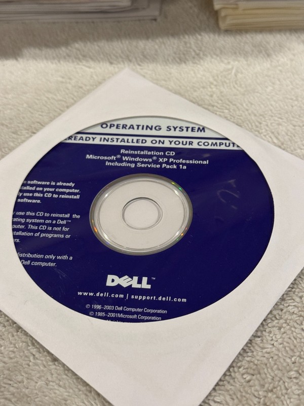 Dell Reinstallation CD Win XP Pro SP1a – CD ONLY IN GOOD CONDITION!!!