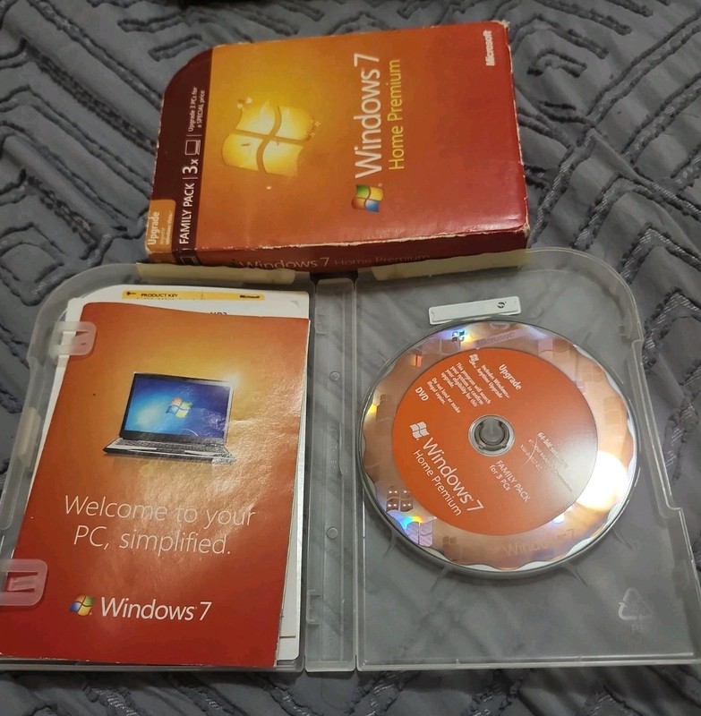 Microsoft Windows 7 Home Premium Family Pack Upgrade 3 PCs w/ Product Key & Disc