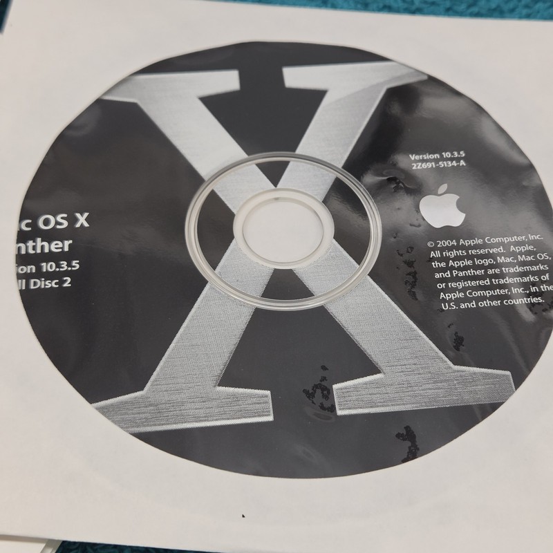 Apple Mac OS X Panther v10.3 Retail Full Install Software M9227LL/A Discs Box gallery