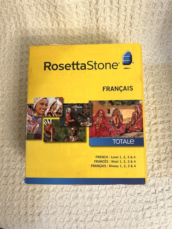 Rosetta Stone V4 TOTALe: French/Francais Levels 1 Set for PC (Windows and Mac)