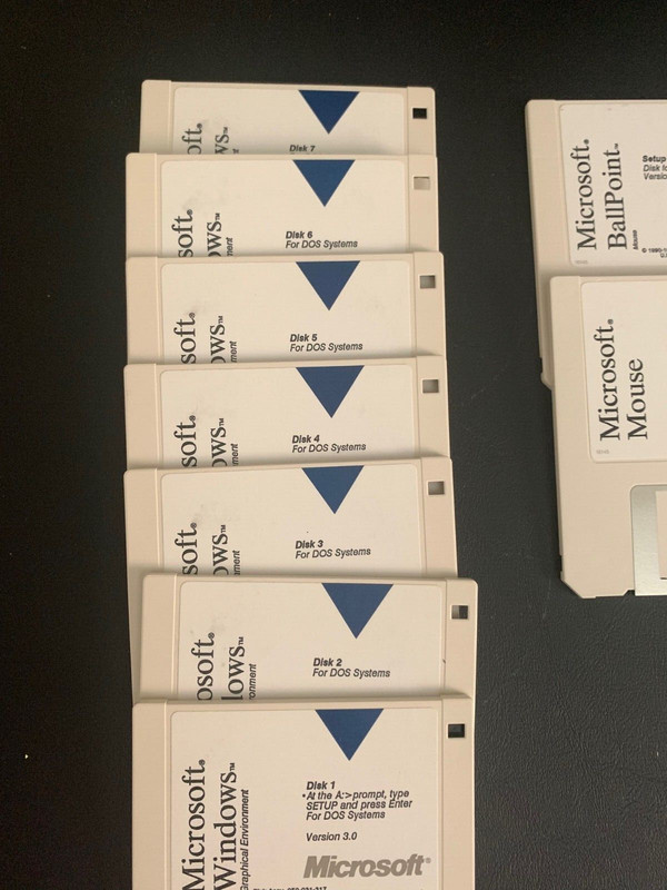 Microsoft Widows 3.0 Graphical Environment 3.5" Disks 1-7 plus Mouse & BallPoint