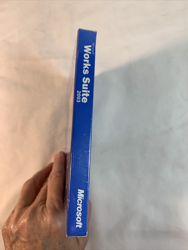Microsoft Works Suite 2003 Set with Product Key. never used. gallery