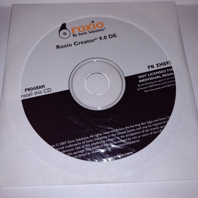 Roxio Creator 9.0 DE Installation CD Used once only. No scratches.