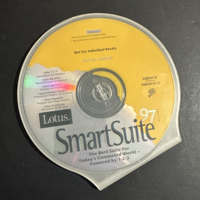 Lotus SmartSuite 97 (WordPro, 123, Organizer, Freelance, Approach) Windows CD gallery