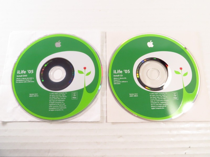 Vintage Apple iLife 05, CD & DVD, FREE 2-3 DAY SHIPPING