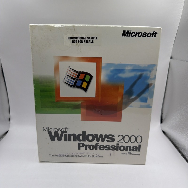 Microsoft Windows 2000 Professional Retail Box Circuit City CD Disc + NEW Floppy