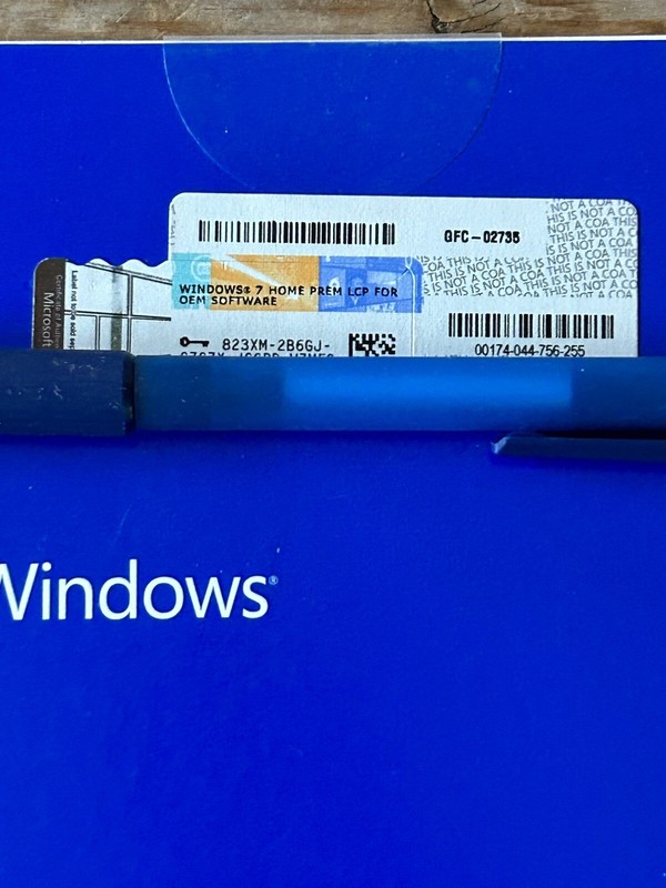 Windows 7 Home Premium, 64 bit SP1/DVD, German, SB goods with VAT invoice gallery