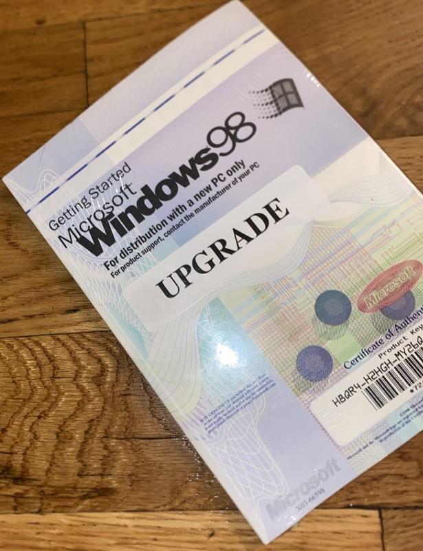 Microsoft Windows 98 Upgrade CD-ROM w/ product key Sealed