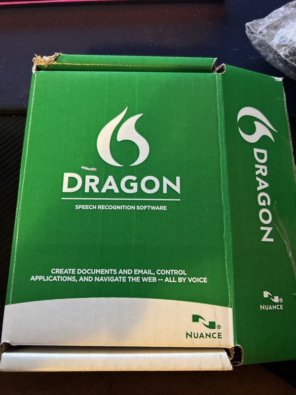 Dragon Naturally Speaking Home 11 [Old Version] With Head Set In Package