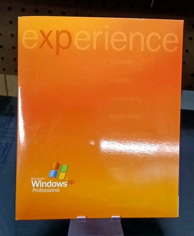 Microsoft Windows XP Professional w/Product Key CD Version 2002