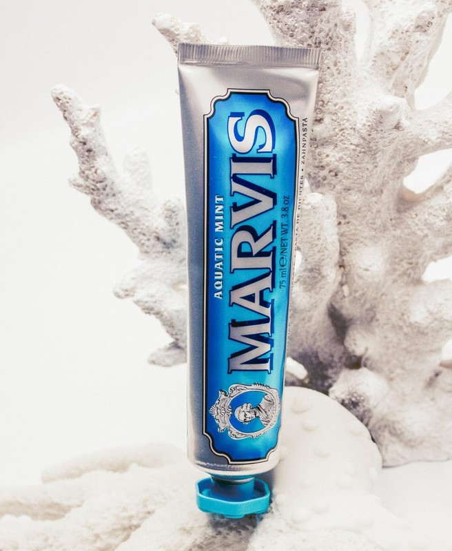 Marvis Aquatic Mint Toothpaste 3.8 oz gallery