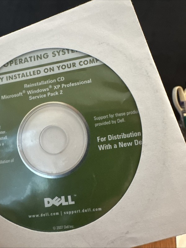 Dell Windows XP Professional With Service Pack 2 Reinstallation CD SP2 gallery