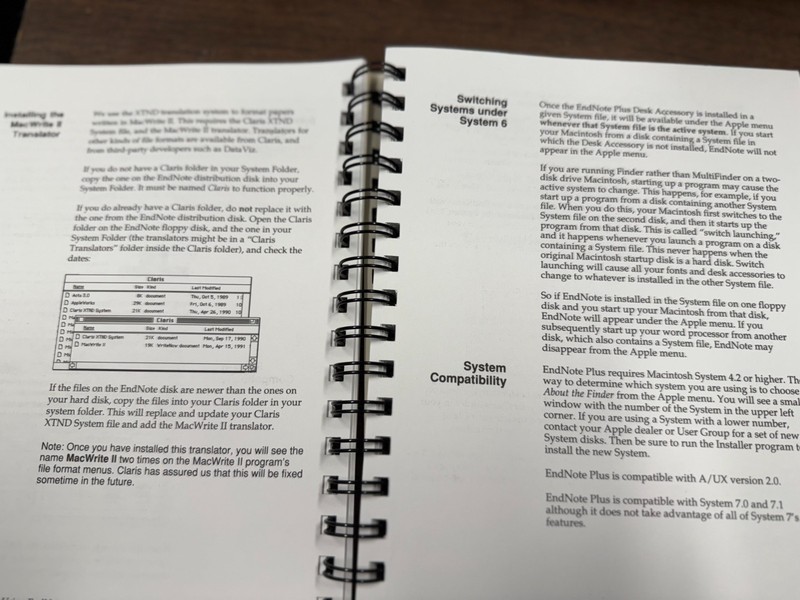 Vintage Macintosh software : ENDNOTE with manuals 3-1/2 disks gallery