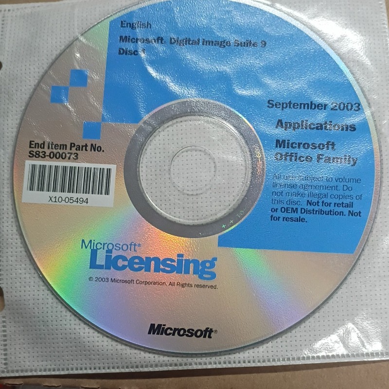 Microsoft Digital Image Suite 9 Office Software Suite CD Sept 2003 S83-00073