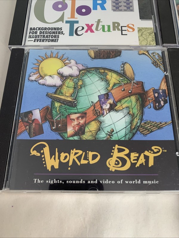 Lot of 8 Graphics Software CDs gallery