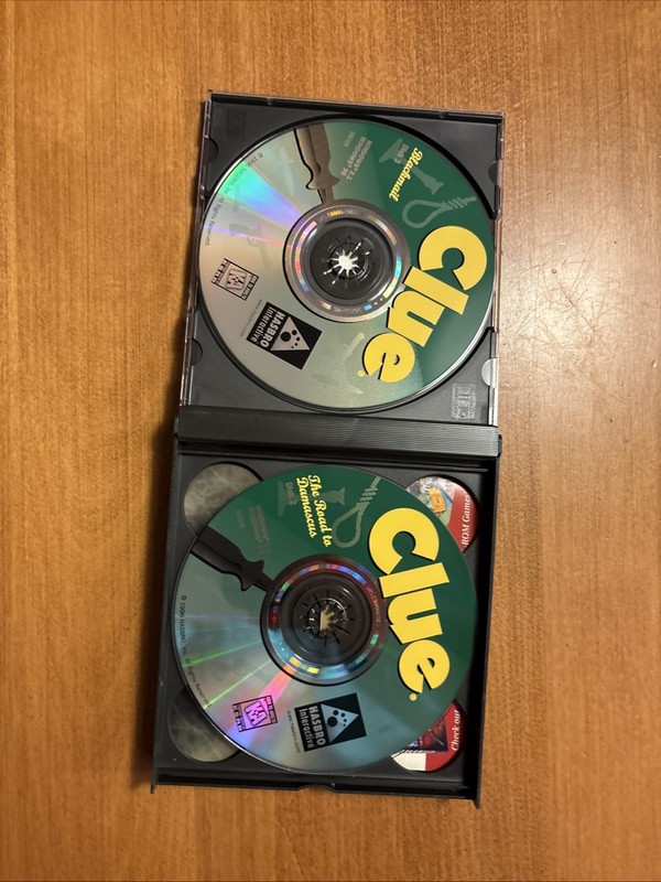 CLUE PC Game 1996 CD-ROM Windows 3.1,Windows 95 Hasbro Interactive 3 Disc gallery