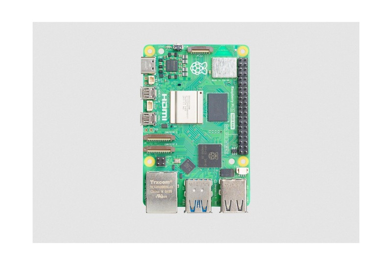 Raspberry Pi 5 (16GB) gallery