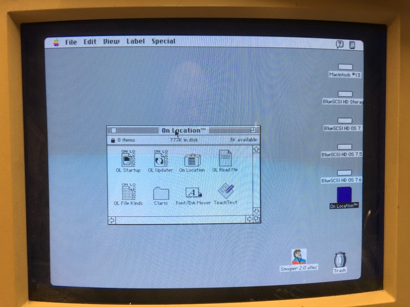 Vintage Macintosh software : ON LOCATION - Manual and Software gallery