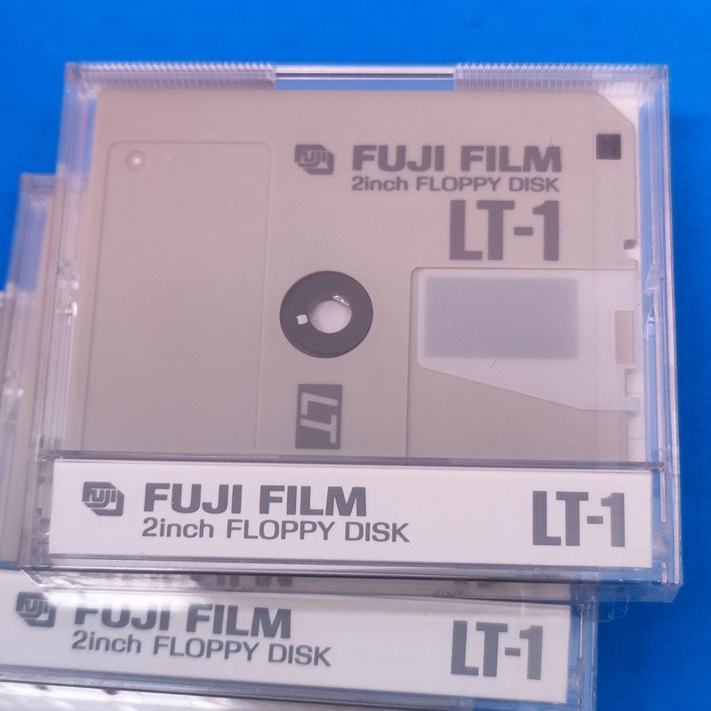 Sealed 2-Inch Floppy Disk Fujifilm LT-1 Zenith Minisport Data / Case / Box gallery