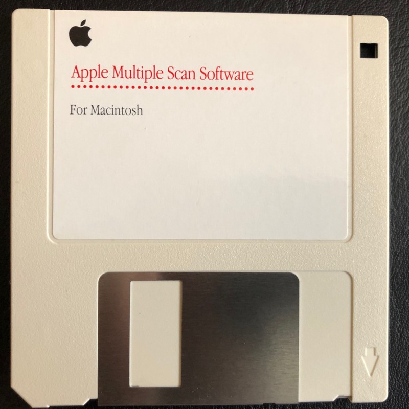 Apple Multiple Scan Software Disks Lot of 2 / Macintosh Computer Software gallery