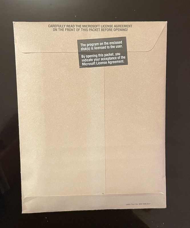 Microsoft Windows Version 1.03; Box 0786; Part No. 050-050-226 gallery