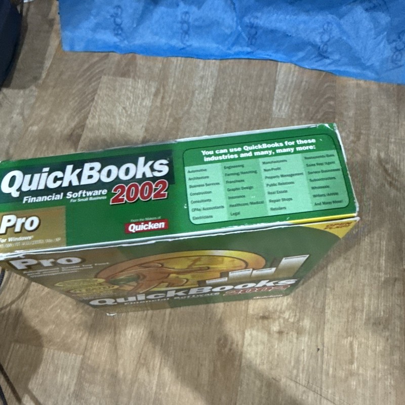 INTUIT QuickBooks Pro 2001 Full Version for Windows Install CD with License Key gallery