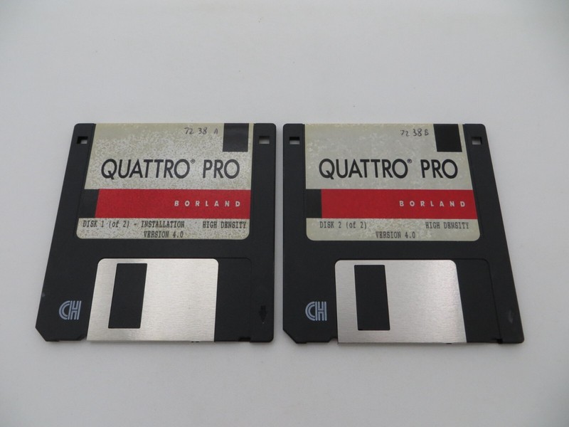 QUATTRO PRO Version 4.0 3.5" Floppy Disks Borland vintage computer discs