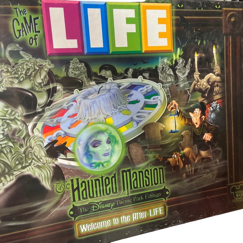 Disney Theme Parks Exclusive The Game of Life Haunted Mansion Edition-DR gallery