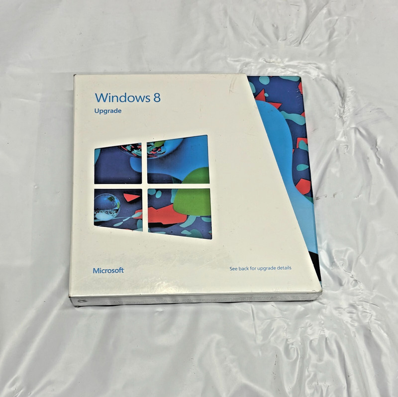 Microsoft Windows 8 Upgrade 32 & 64Bit VUP DVD-*NEW/PACKAGING COLOR MAY DIFFER*