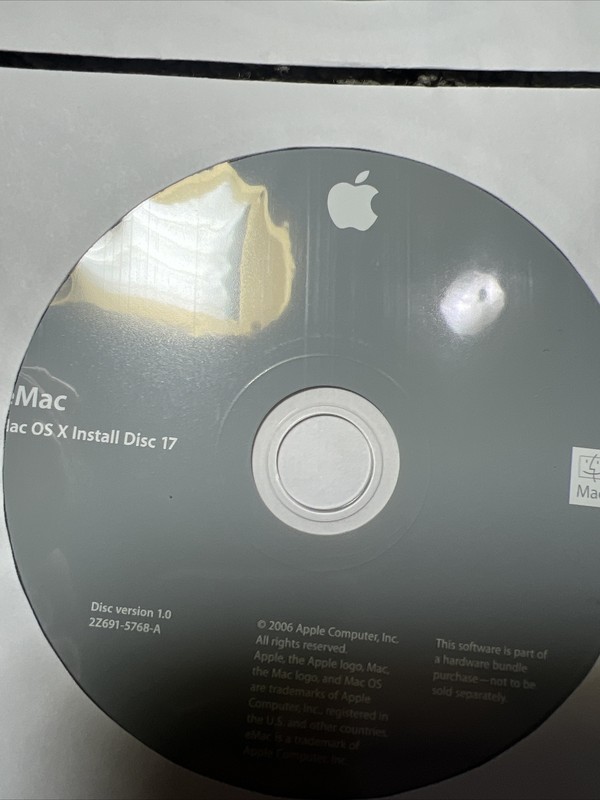 eMac Mac os x install disc 12-20 Disc Version 1.0 2006 Apple Computer Software gallery