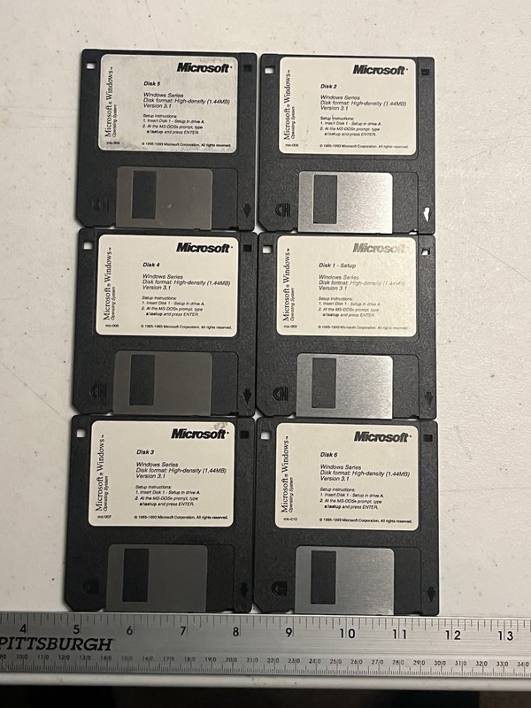 Microsoft Windows 3.1 Complete 6-Disk Set – 3.5″ High Density 1.44MB Vintage