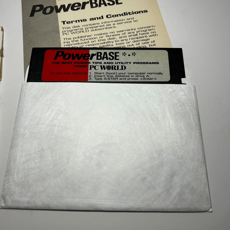 Vintage PC World’s PowerBase 5.25″ Floppy Disk Software
