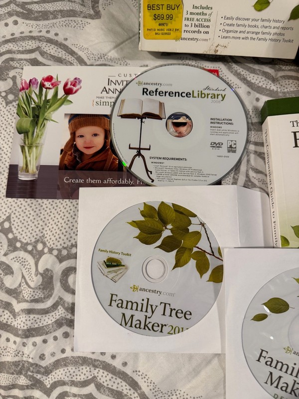 Family tree maker 11, installation disk with Companion Guide & Reference Library gallery