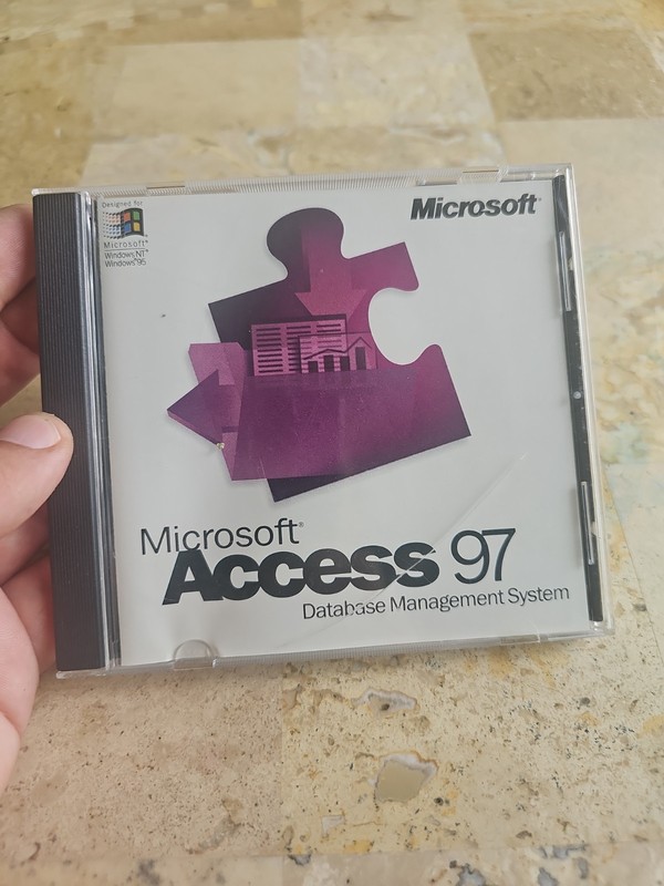 Microsoft Access 97 Database Management System Software w/ CD Key