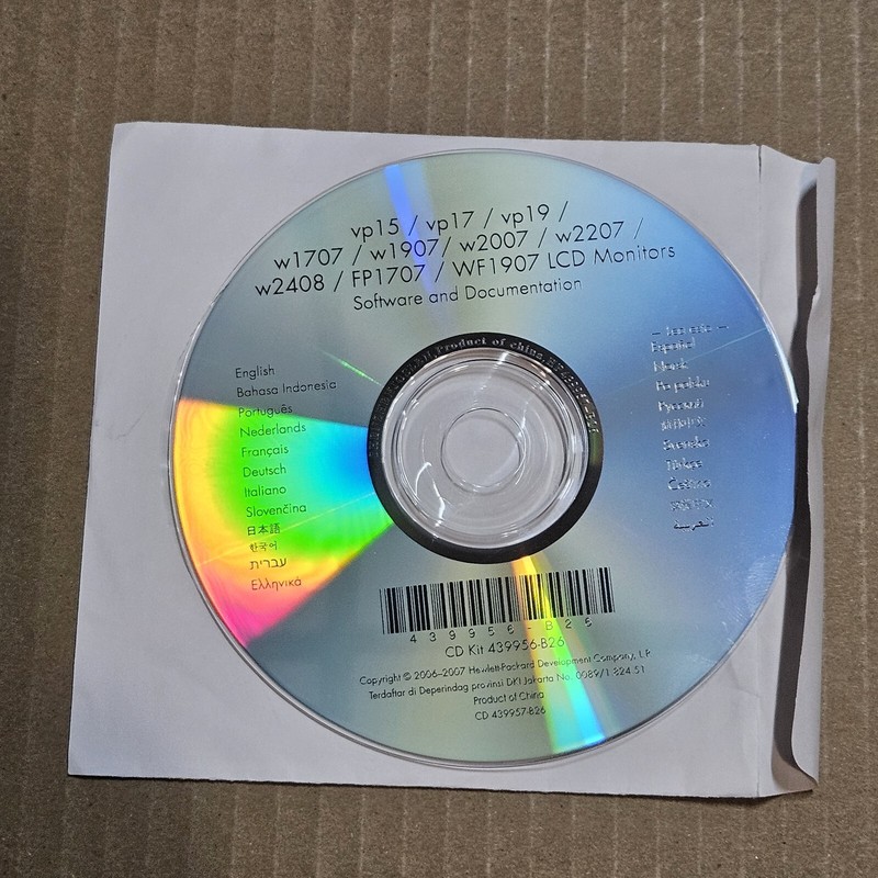 Hewlett-Packard Monitor Limited Warranty And Support Guide & CD Kit 439956-B26