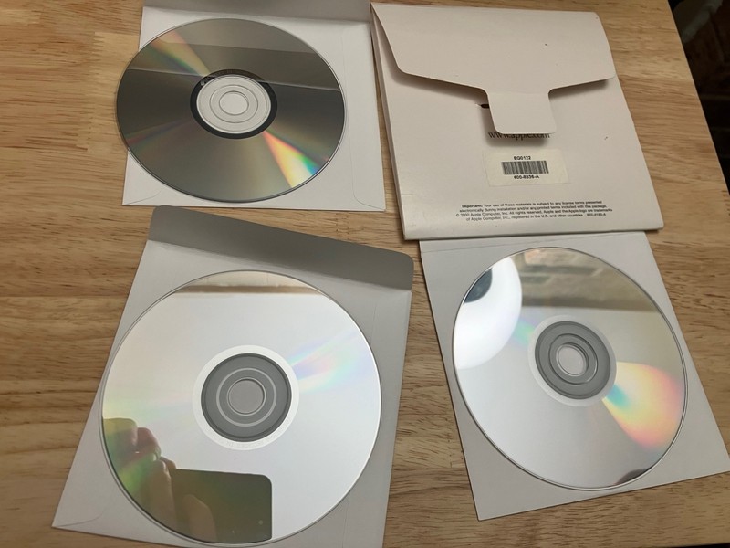 Apple PowerBook Mac OS 9.0.4 Software Install / Restore / Hardware Test Discs gallery