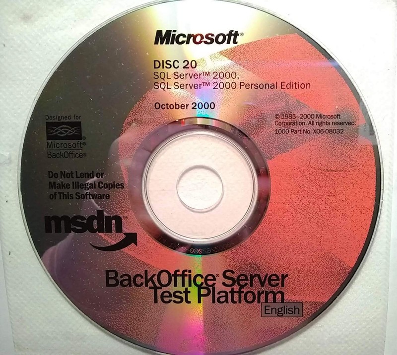 Microsoft SQL Server 2000 Personal / Standard Full Version CD Set w/ License