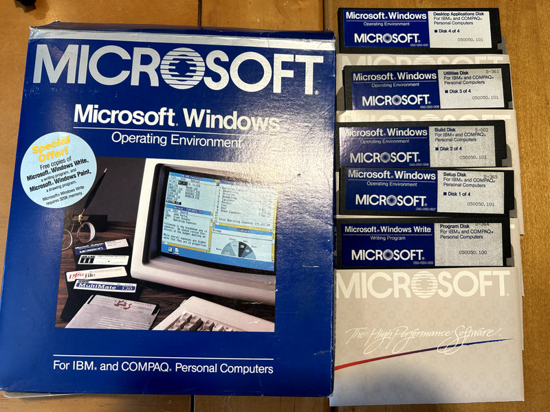 Microsoft Windows Operating Environment for IBM & COMPAQ Version 1.01 RARE