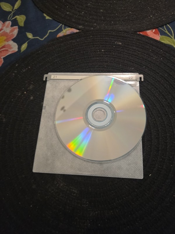 Logitech QuickCam Version 10.4 Driver Software (PC, 2006) *DISC ONLY - NO CASE* gallery
