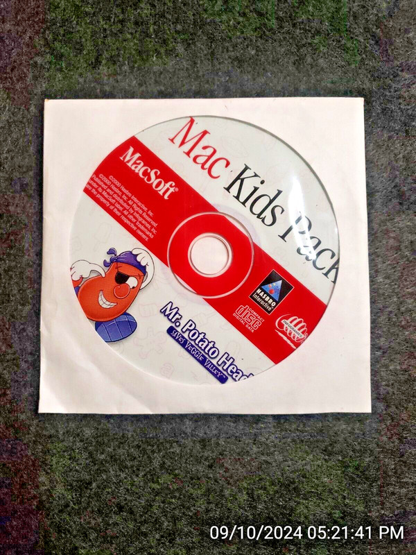 MAC Kids Pack, MR.POTATO HEAD DISK ONLY RARE (C2B4) gallery